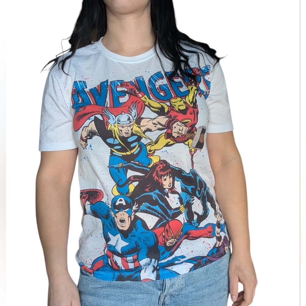 2/22$ Marvel Avengers Graphic T-Shirt